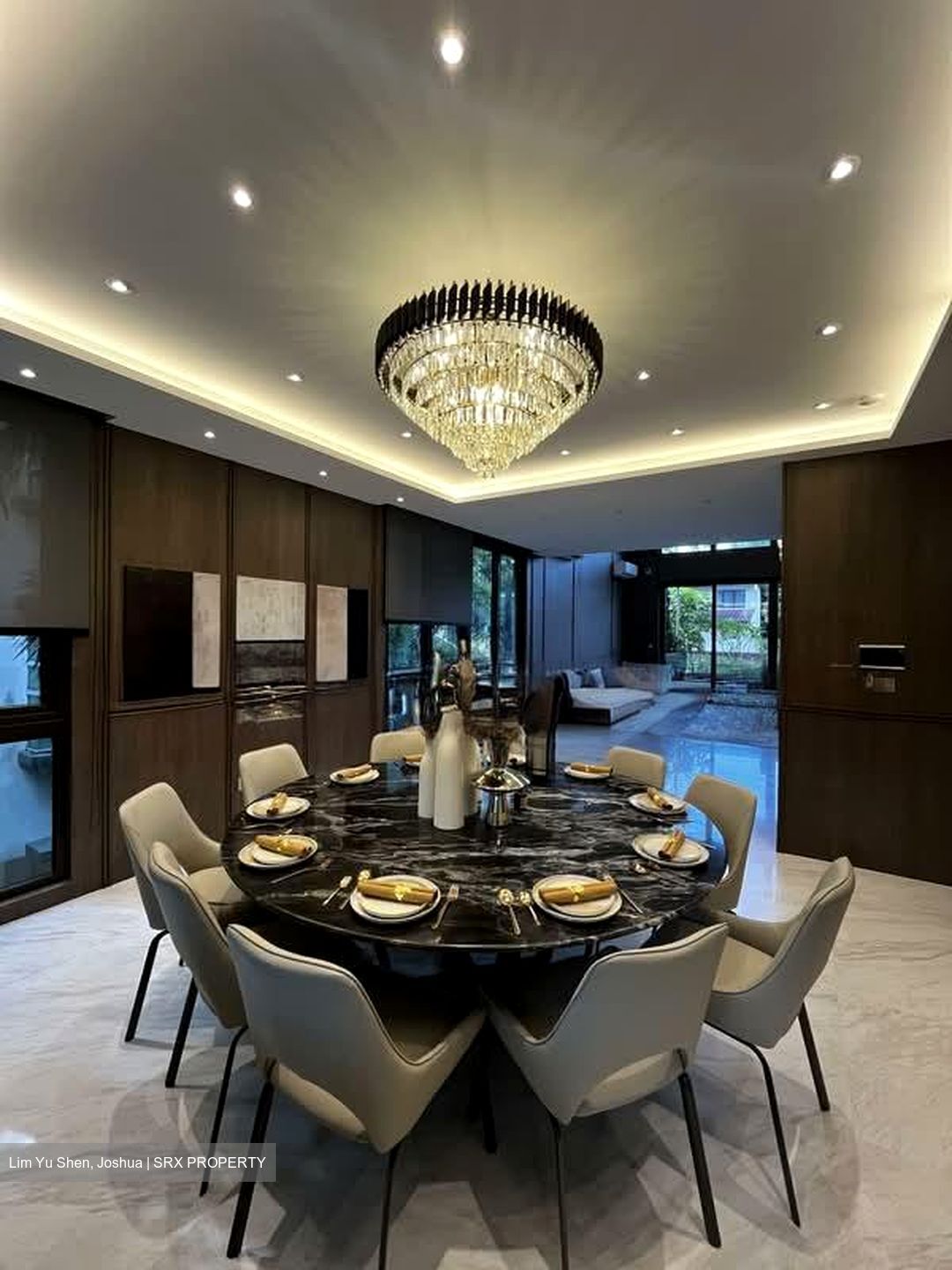 Shrewsbury Road (D11), Terrace #592471541